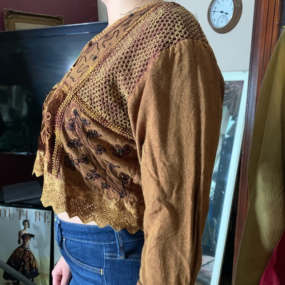 70’s Hippie Crop Top - Picture 4 of 6